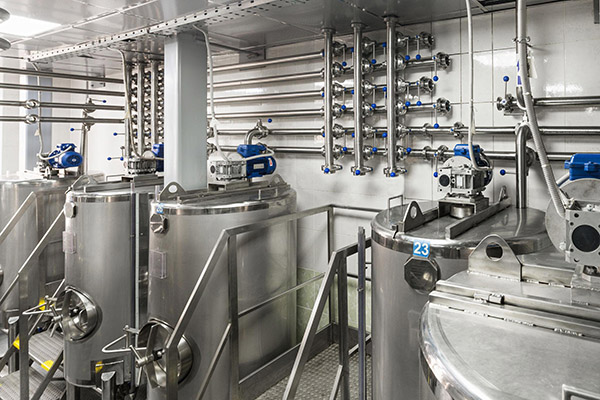 Linha de produção de alimentos e bebidas
